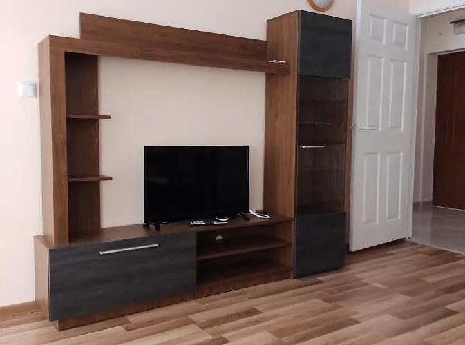 Dunav-lazur Apt.5 Равда