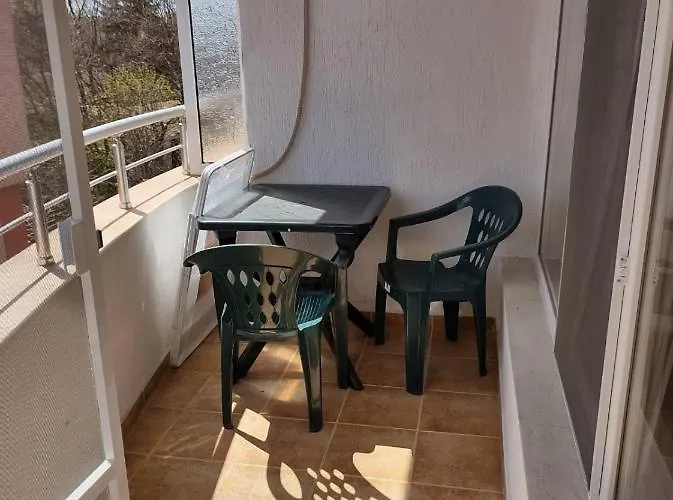 Апартамент Dunav-lazur Apt.5